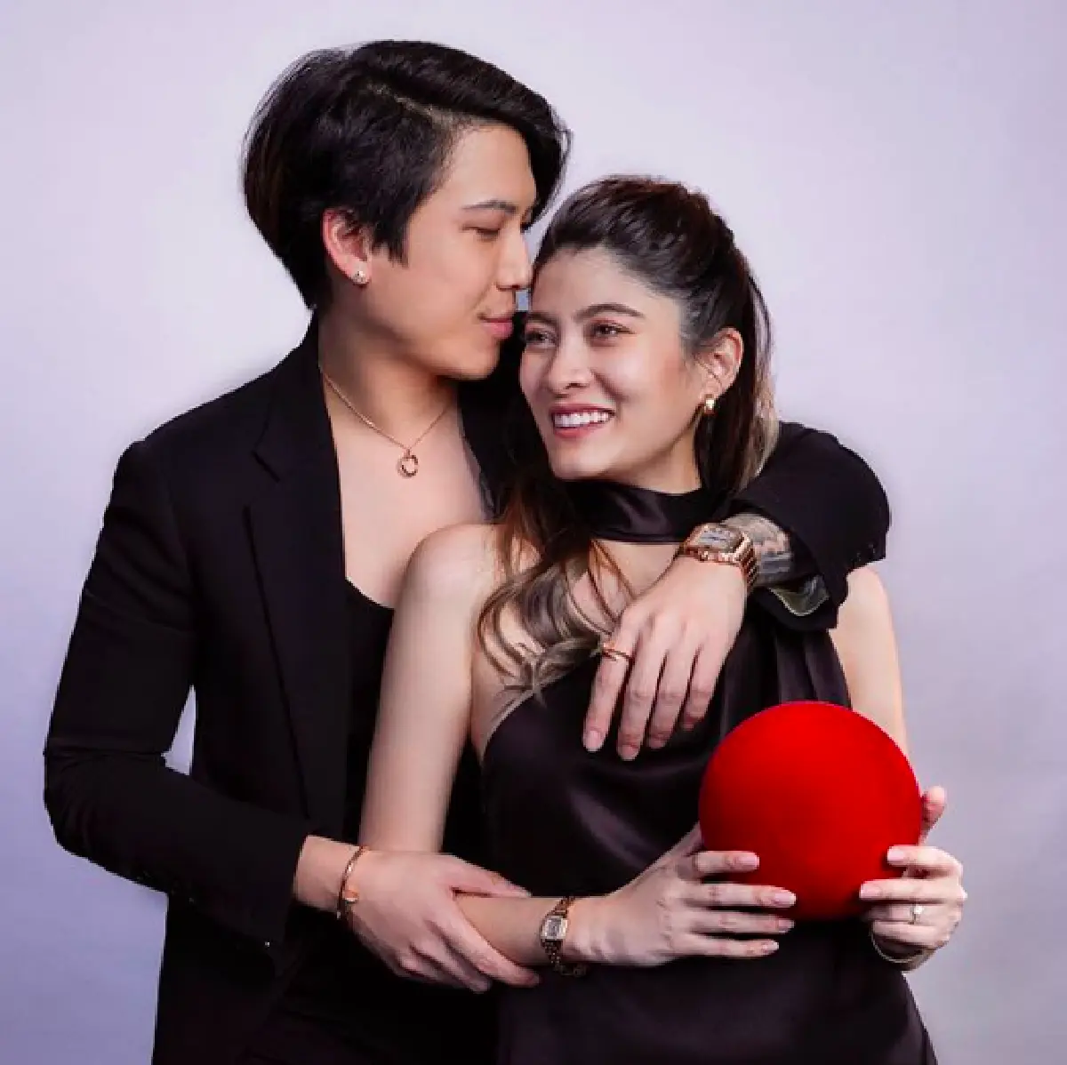 “ป๊อก” พา "มาร์กี้”  ทัวร์บ้าน "ตระกูลจิราธิวัฒน์” บ้านเก่าหลังใหญ่สุดหรูตั้งอยุ่ใจกลางเมือง