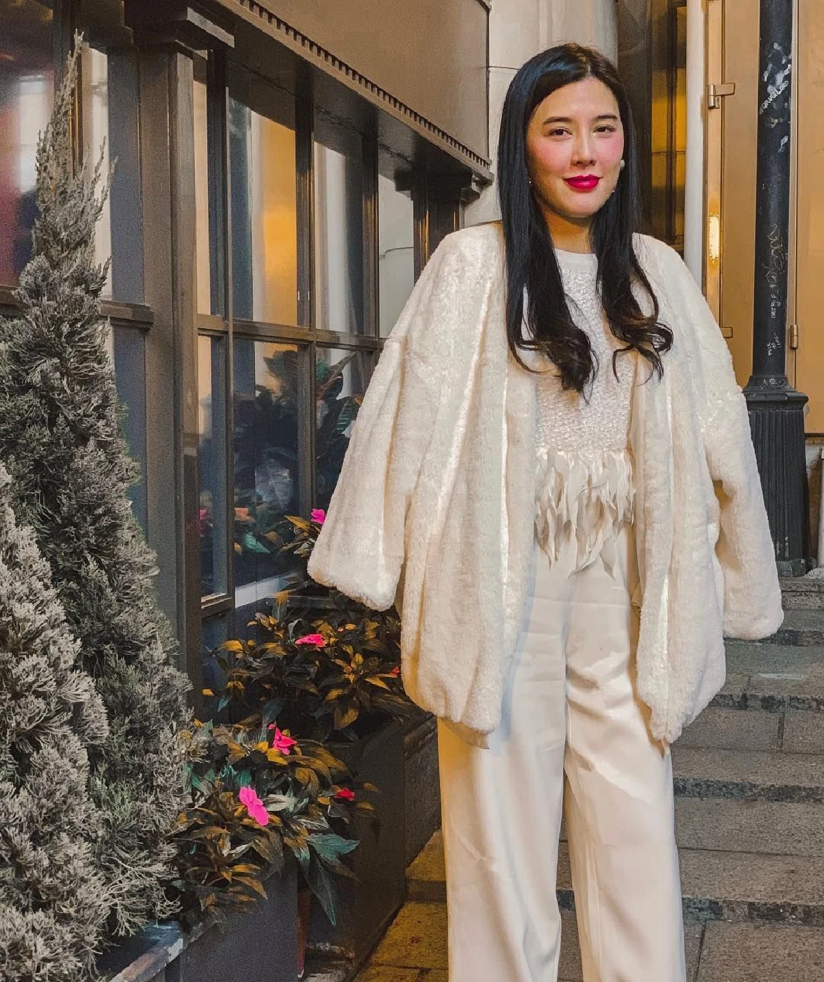 ลงจากคานทั้งที! บี มาติกา บินลองชุดเจ้าสาวที่เกาหลี จัดเต็มความสวยอลังการ