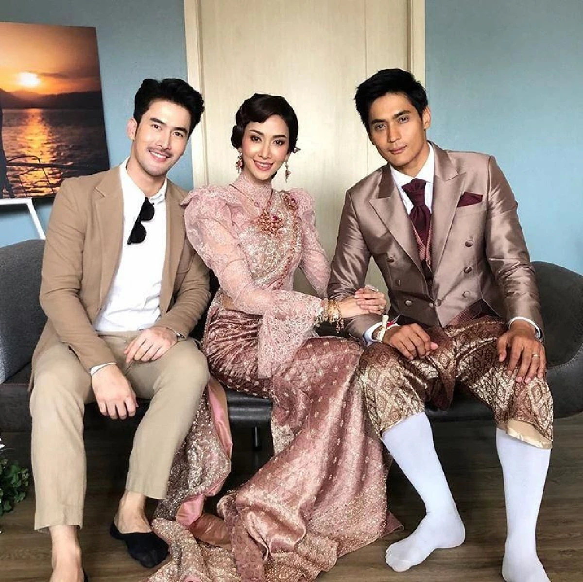 เจ้าสาวสวยมาก! ยุ้ย จีรนันท์ ในชุดรดน้ำสังข์สีชมพูอ่อนหวานละมุนสุดๆ