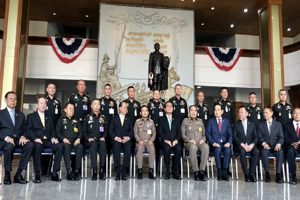 นายกฯ เป็นประธานพิธีสถาปนากองทัพภาคที่ 1 ครบรอบ 109 ปี นายกฯ เป็นประธานพิธีสถาปนากองทัพภาคที่ 1 ครบรอบ 109 ปี
