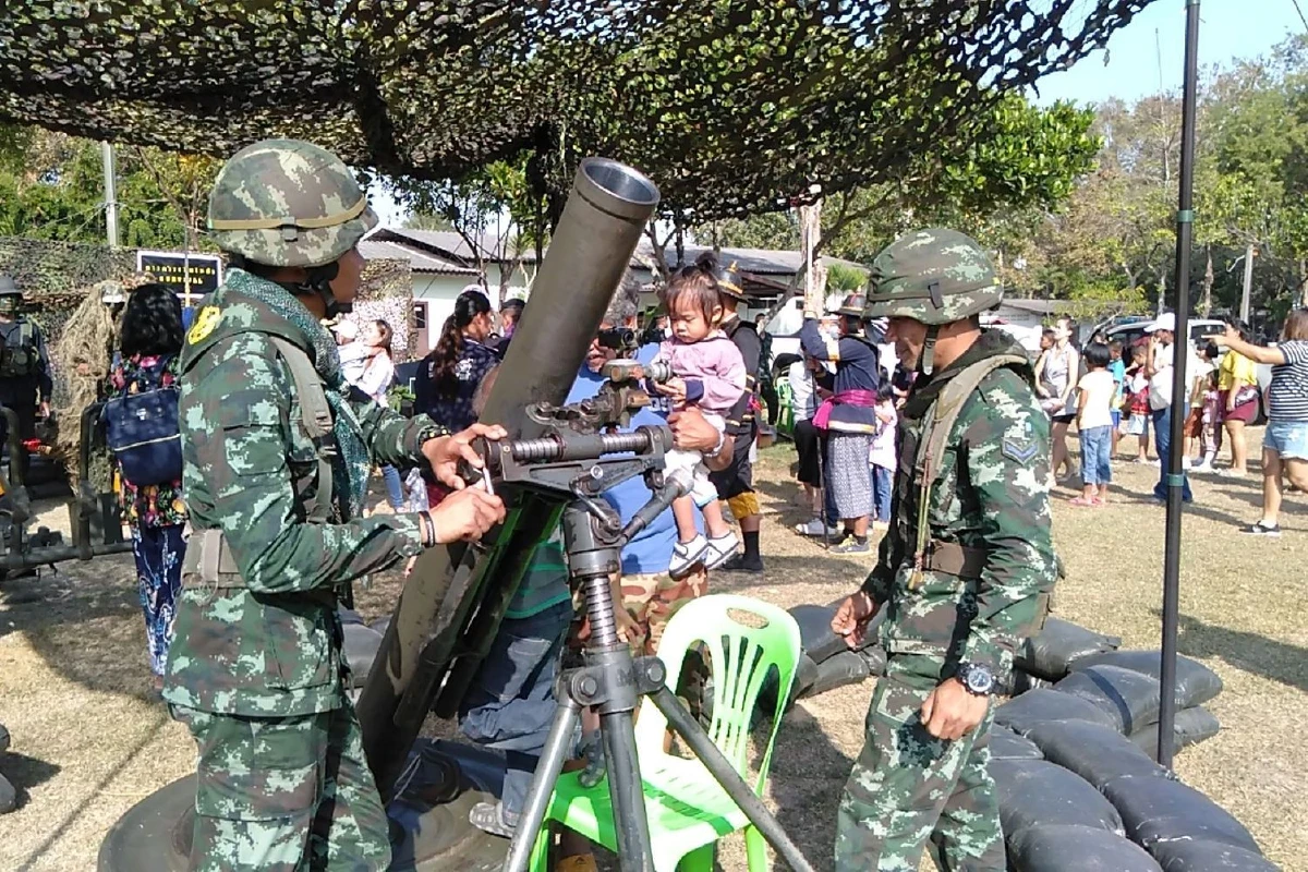 เปิดค่ายทหารพรานชายแดนจัดวันเด็กยิ่งใหญ่