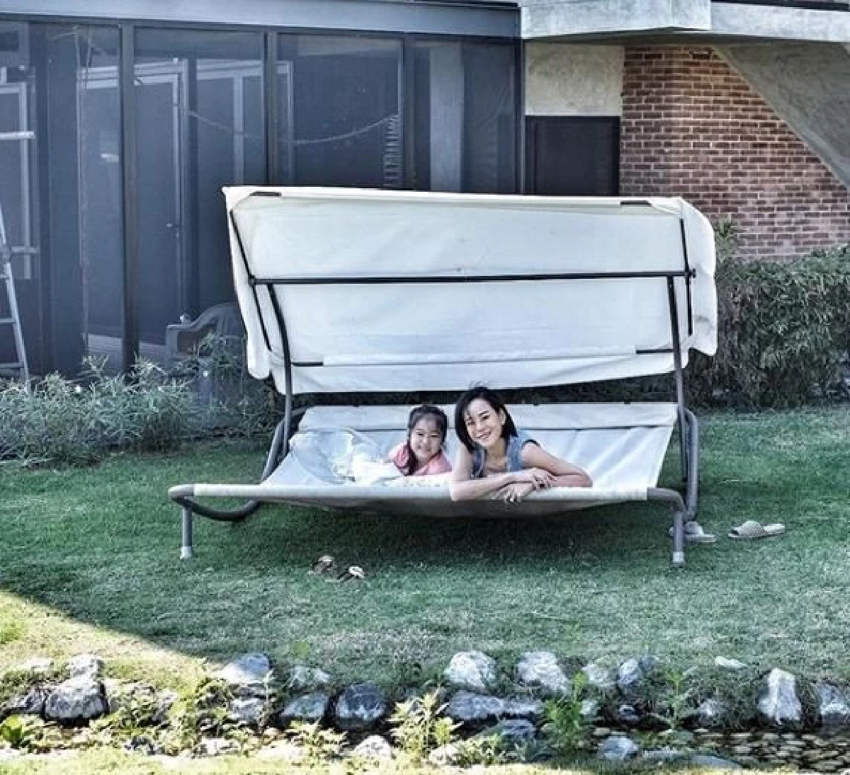 ซูมบ้านเขาใหญ่สุดอลังการของ “หณิง ปณิตา” สวยและใกล้ชิดธรรมชาติสุดๆ