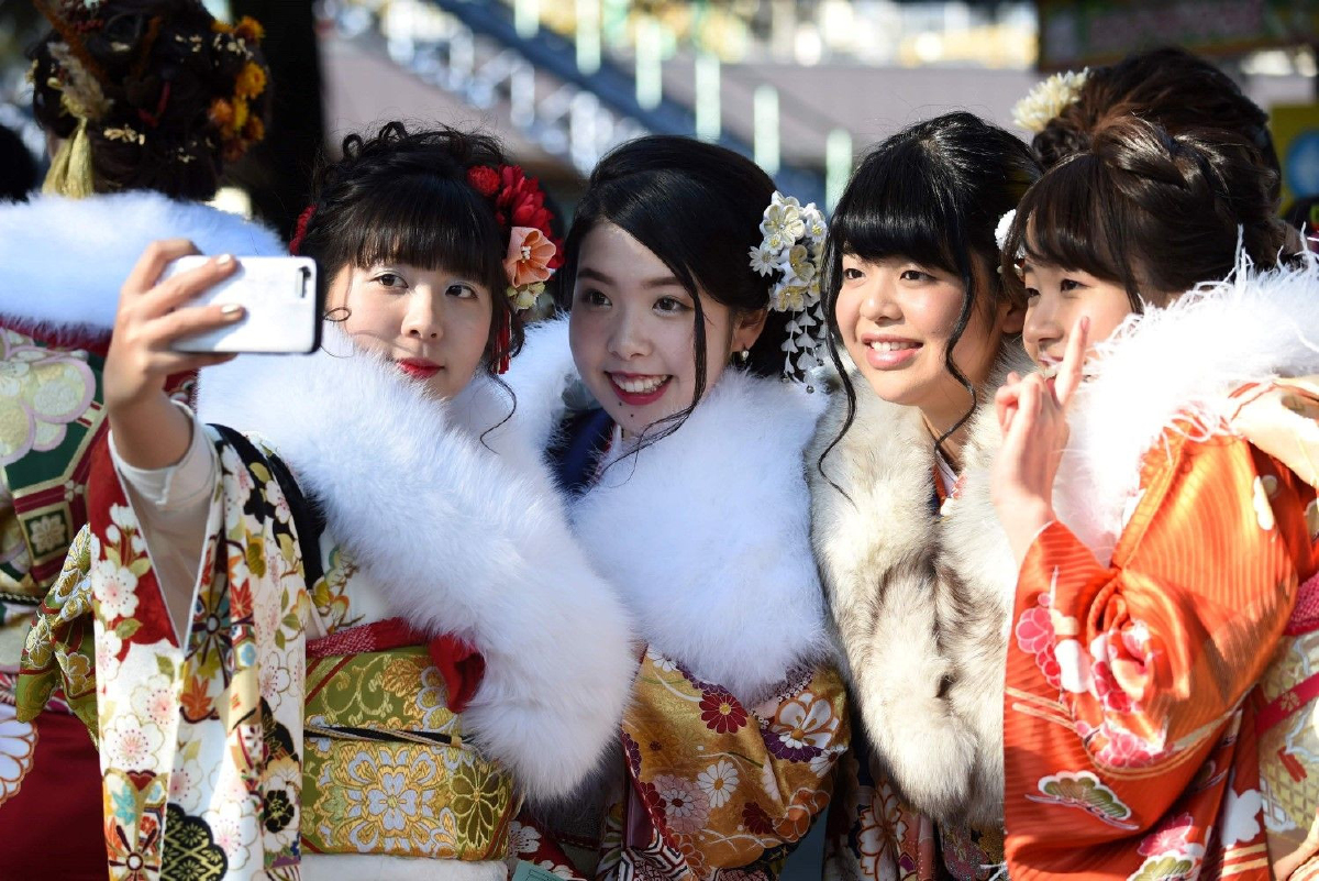 ชมภาพชุด! สาวญี่ปุ่นร่วมงาน "วันผู้ใหญ่" คึกคัก ชมภาพชุด! สาวญี่ปุ่นร่วมงาน "วันผู้ใหญ่" คึกคัก