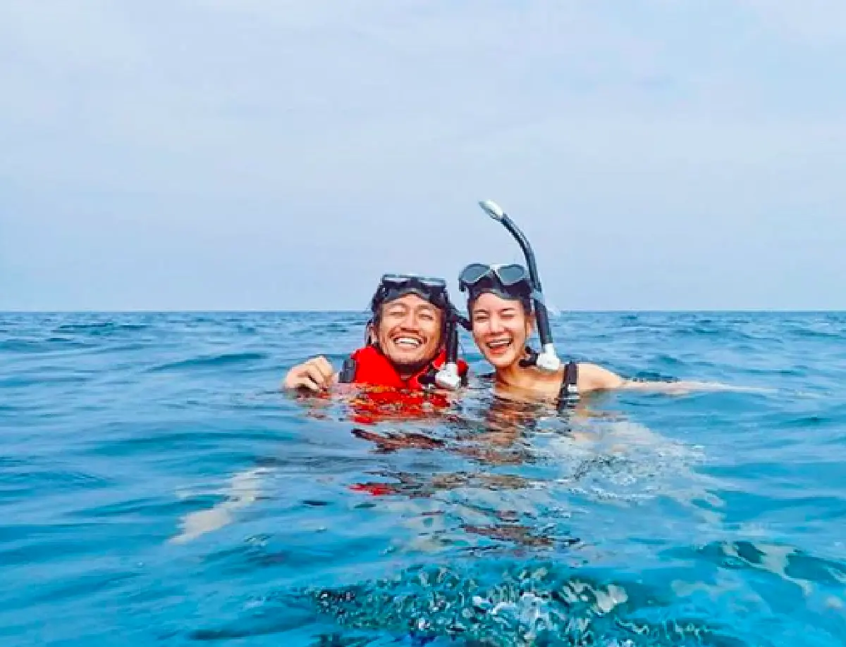 “ก้อย” อวดภาพที่หวานใจ "ตูน บอดี้สแลม” ถ่ายให้พร้อมแคปชั่นอวดแฟนเบาๆ