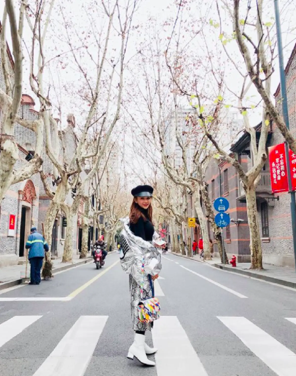 “เป้ย” ควงสามีและลูกชาย “น้องโปรด” ทำงานและเที่ยวไปในตัวที่เซี่ยงไฮ้