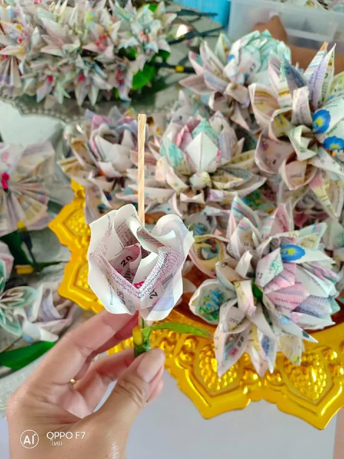 ลอตเตอรี่ไม่ถูกรางวัลอย่าทิ้ง! บริจาคได้ที่วัดห้วยหมูนำไปทำดอกไม้จันทร์มอบรายได้ช่วยเด็ก