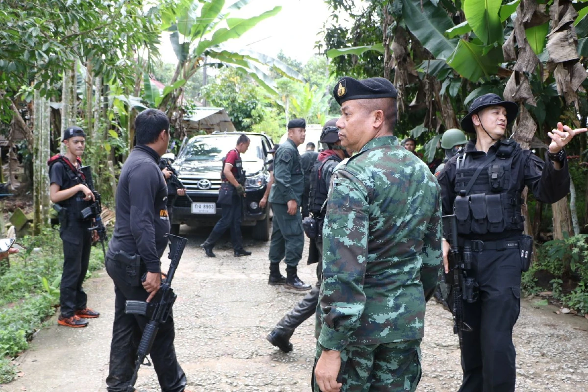 กองกำลังผสมนราฯวิสามัญคนร้ายใกล้โรงเรียนฝ่ายตรงข้ามดับ1