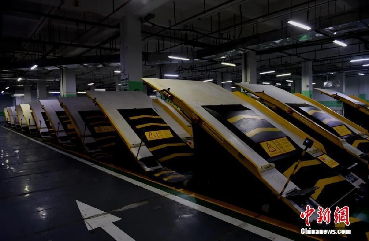 เมืองฉงชิ่งทดลองที่จอดรถแบบใหม่