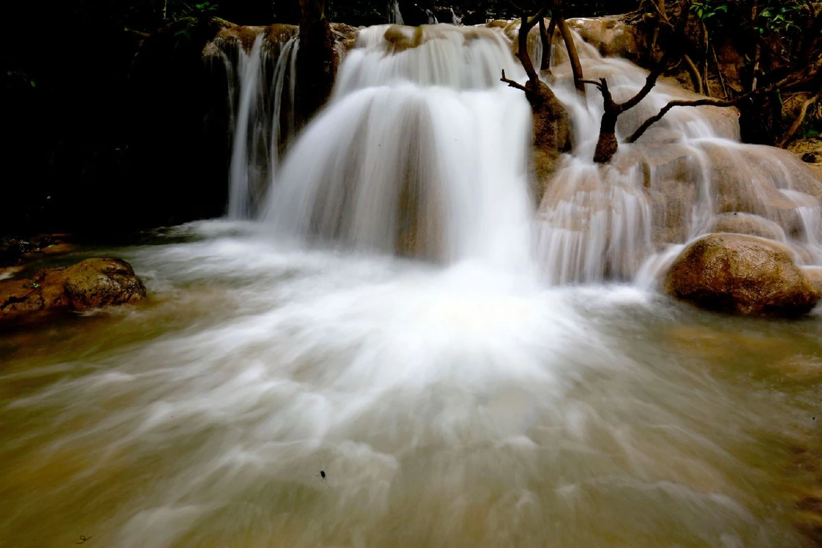 ทีลอจ่อ ทีลอซู จับละอองสายรุ้งแห่งอุ้มผาง