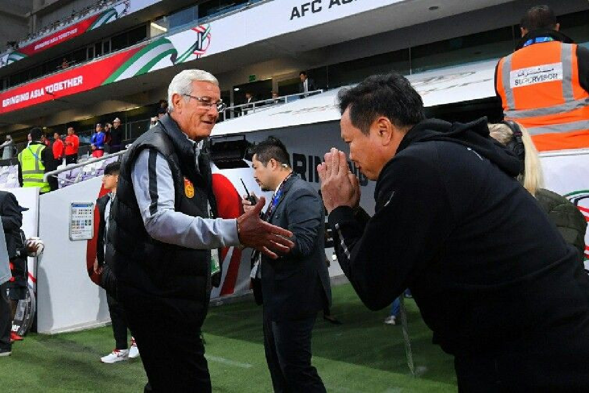 "โค้ชโต่ย" โยนสมาคมตัดสินอนาคตหลังตกรอบ "โค้ชโต่ย" โยนสมาคมตัดสินอนาคตหลังตกรอบ