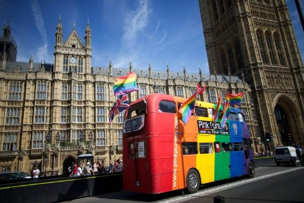 หน่วยข่าวกรองอังกฤษ ติดอันดับที่ทำงานดีที่สุดของกลุ่ม LGBT หน่วยข่าวกรองอังกฤษ ติดอันดับที่ทำงานดีที่สุดของกลุ่ม LGBT