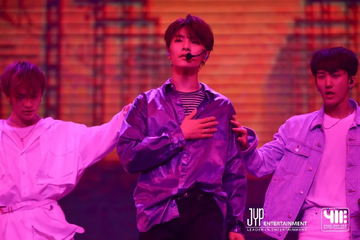 Stray Kids ดีต่อใจไร้ข้อกังขา! สมราคาศิลปินหน้าใหม่ยอดเยี่ยมแห่งปี