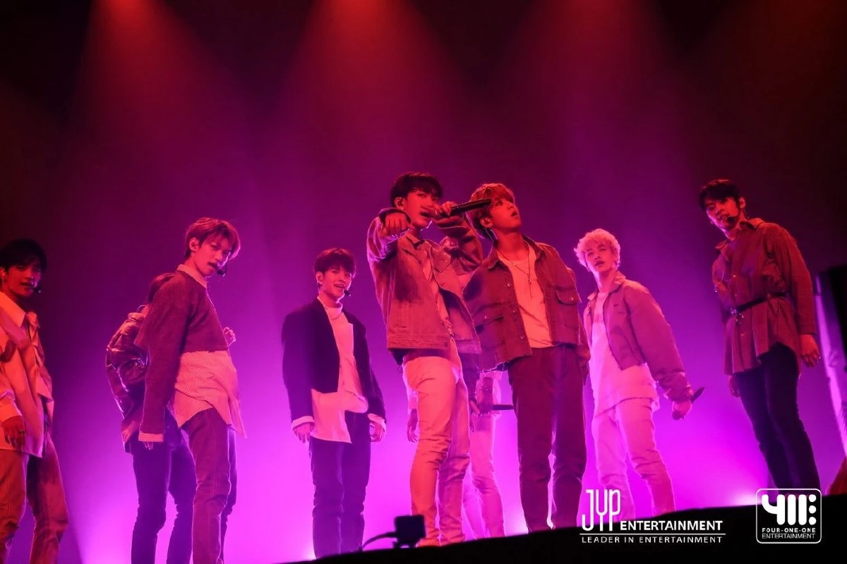 Stray Kids ดีต่อใจไร้ข้อกังขา! สมราคาศิลปินหน้าใหม่ยอดเยี่ยมแห่งปี