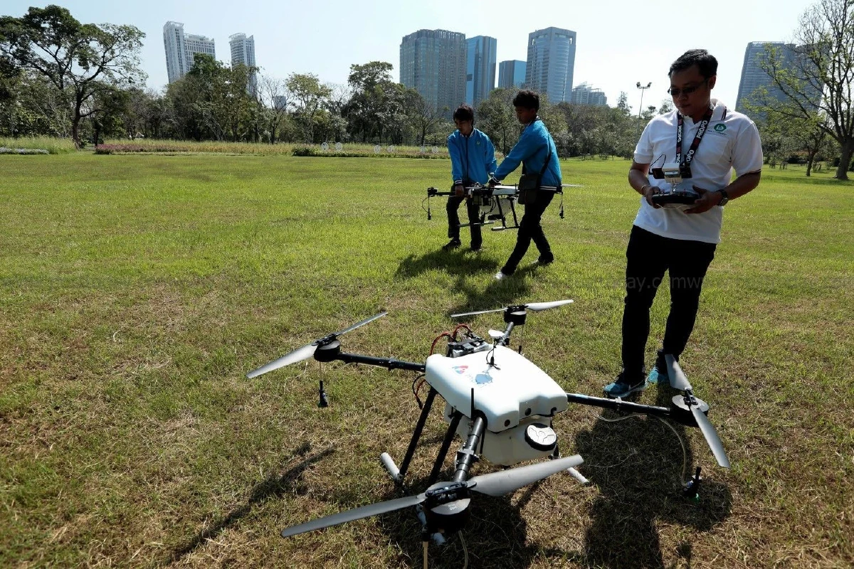 นำโดรนบินทดสอบฉีดน้ำลดฝุ่นละออง เล็งนำออกปฏิบัติการจริง4พื้นที่