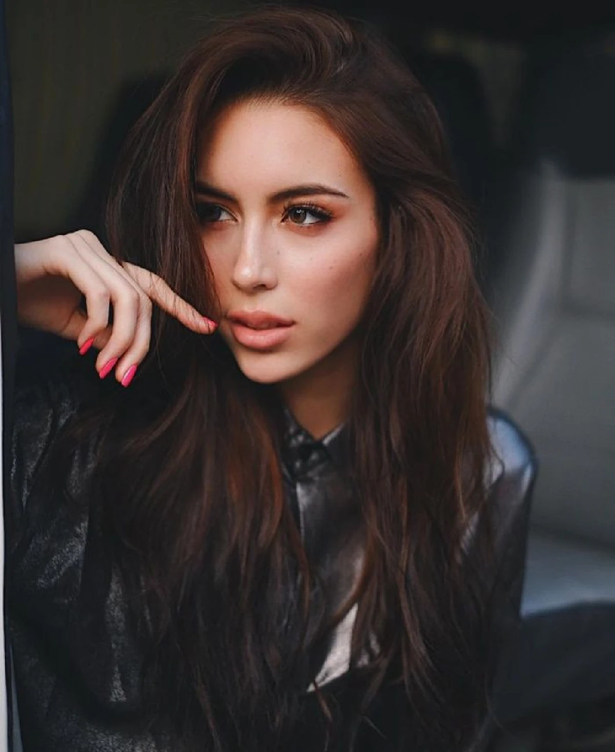 10 ภาพ เจสซี่ เดอะเฟซ สาวสวยหุ่นแซ่บมัดใจ เจ้าขุน จักรภัทร ได้อยู่หมัด