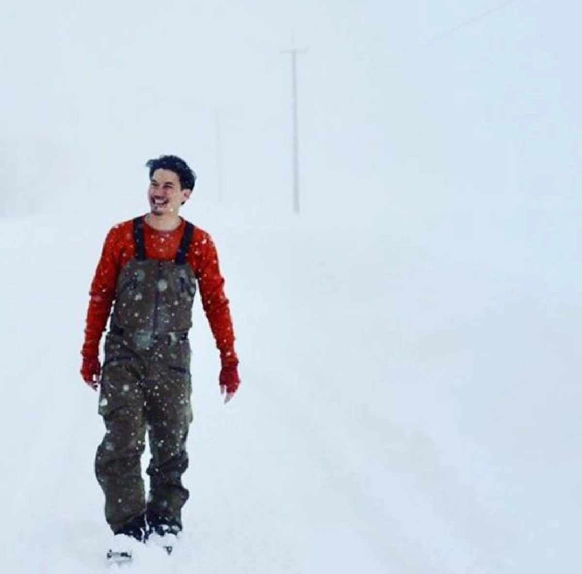 หล่อทะลุหิมะ! เคน ธีรเดช ในวันหยุดสุดชิว..ส่งตรงจากบ้านที่ญี่ปุ่น