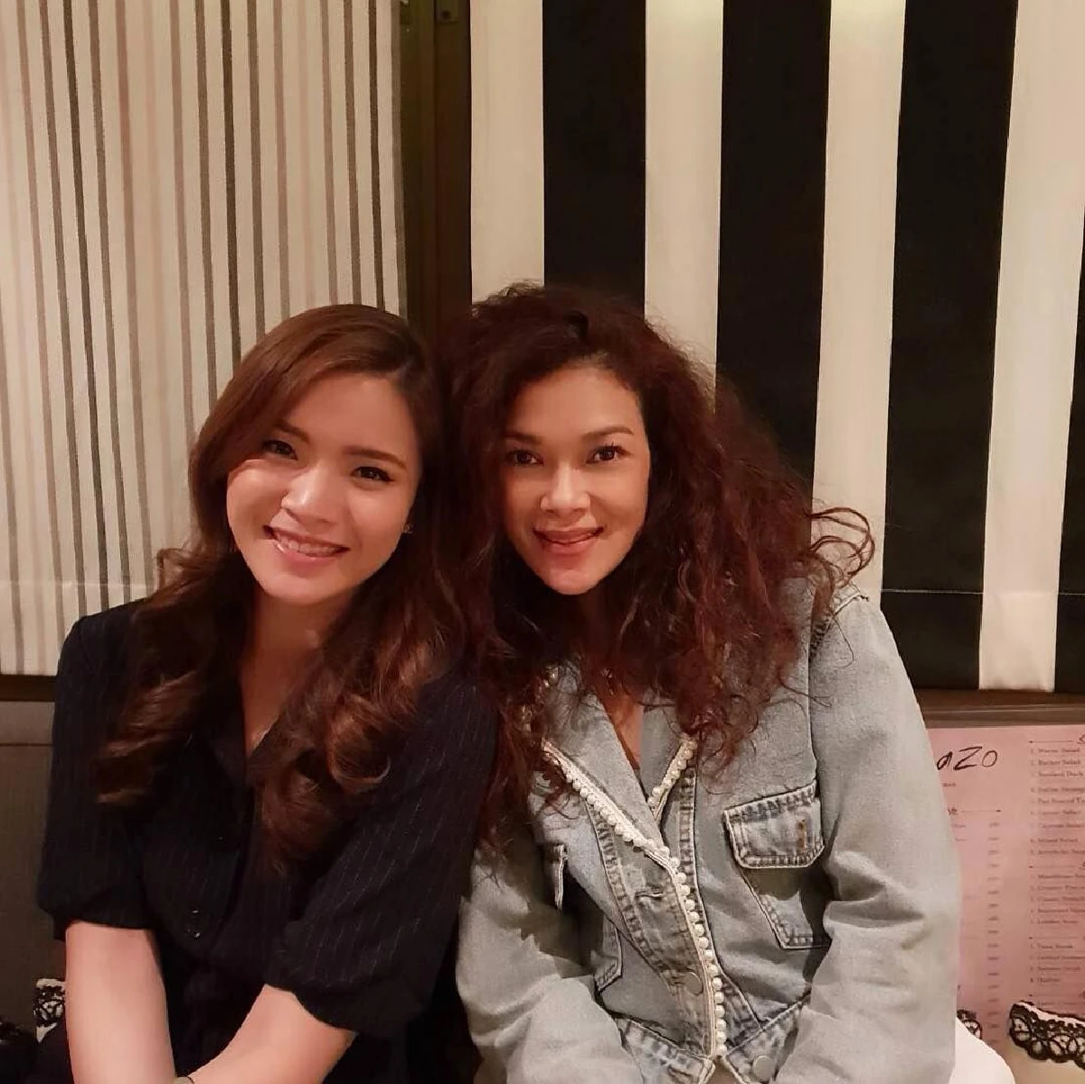 19 ปีมิตรภาพเหนียวแน่น! นักแสดงเก็บแผ่นดิน..รวมตัวพร้อมหน้าอีกครั้ง