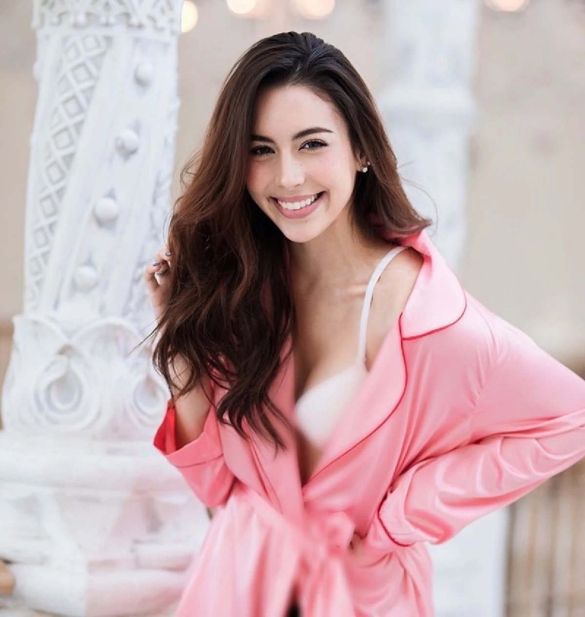 10 ภาพ เจสซี่ เดอะเฟซ สาวสวยหุ่นแซ่บมัดใจ เจ้าขุน จักรภัทร ได้อยู่หมัด