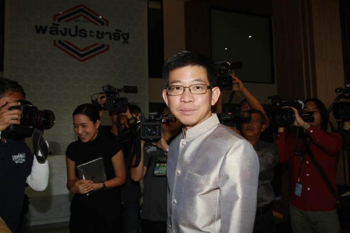 4รมต.พลังประชารัฐเตรียมหารือวันลาออก 4รมต.พลังประชารัฐเตรียมหารือวันลาออก