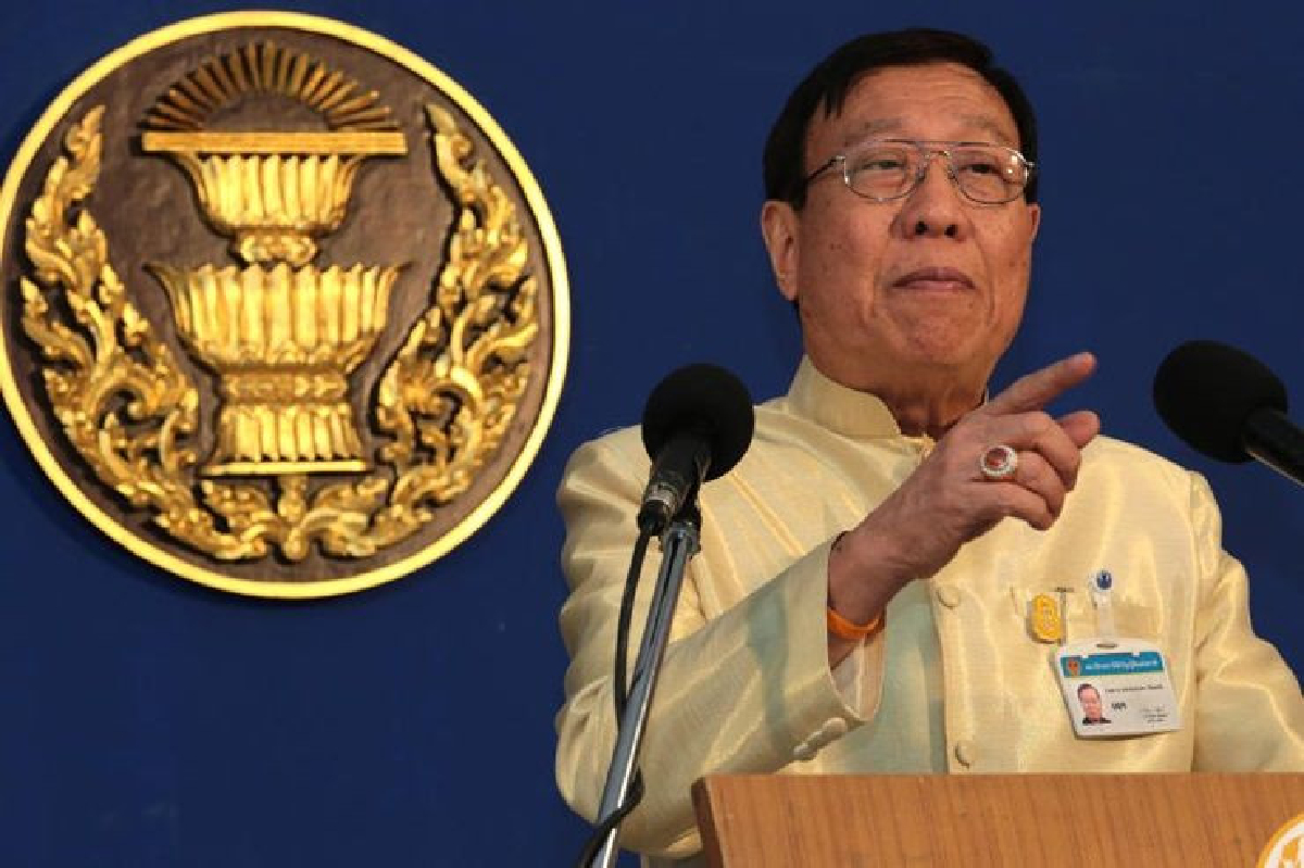"พรเพชร"เล็งโค้งสุดท้ายสนช. ผ่านกฎหมาย 100 ฉบับ "พรเพชร"เล็งโค้งสุดท้ายสนช. ผ่านกฎหมาย 100 ฉบับ