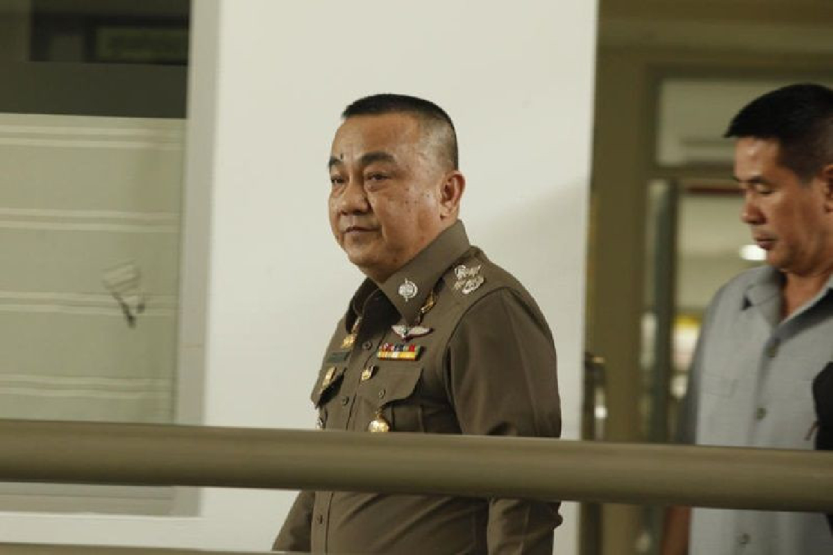 'ศรีวราห์' เตือน อย่าชุมนุม ห่วงมือที่ 3ป่วน 'ศรีวราห์' เตือน อย่าชุมนุม ห่วงมือที่ 3ป่วน