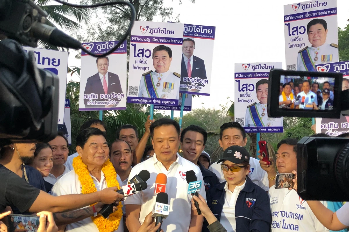 "อนุทิน"ยกทัพพบชาวกทม.ครั้งแรกเผยกระแสตอบรับดีขึ้น