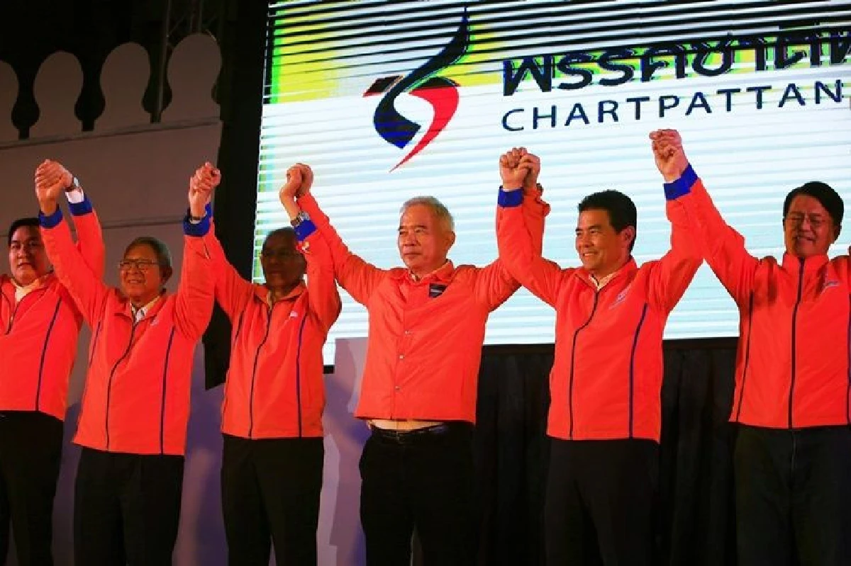 "สุวัจน์" เปิดตัว14ว่าที่ผู้สมัครสส.โคราช-ชู9นโยบาย No problem