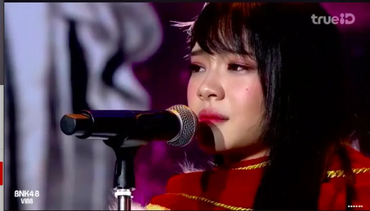 ไม่พลิกโผ! “เฌอปราง” คว้าอันดับ 1 ตำแหน่งเซนเตอร์ ได้นั่งบนบัลลังก์