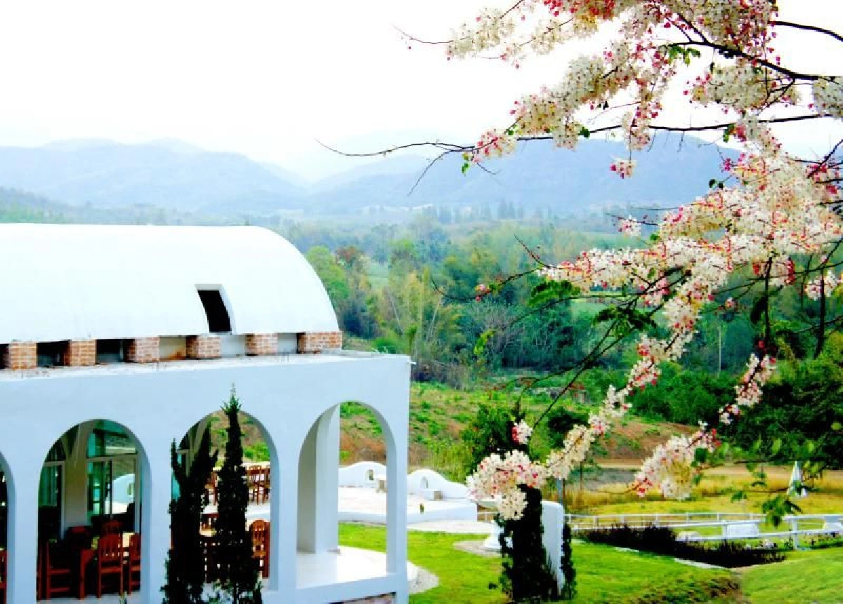 พรรณษร ปฐมาภินันท์ ความสุขบนวิถีสโลว์ไลฟ์ที่สวนผึ้ง