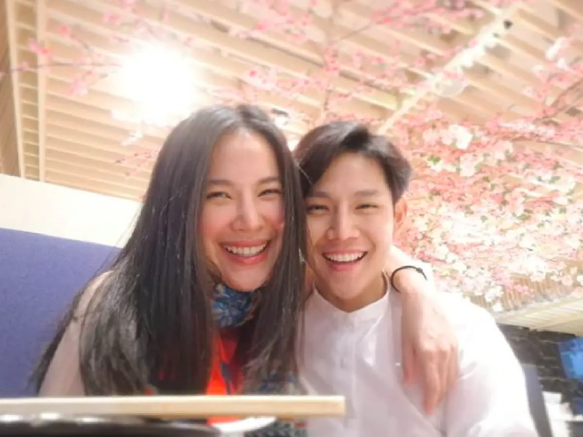 “โบวี่” ถึงกับเครียด “โอม” หน้าสวยเกิน ทำเอากังวลไปถึงวันแต่งงาน