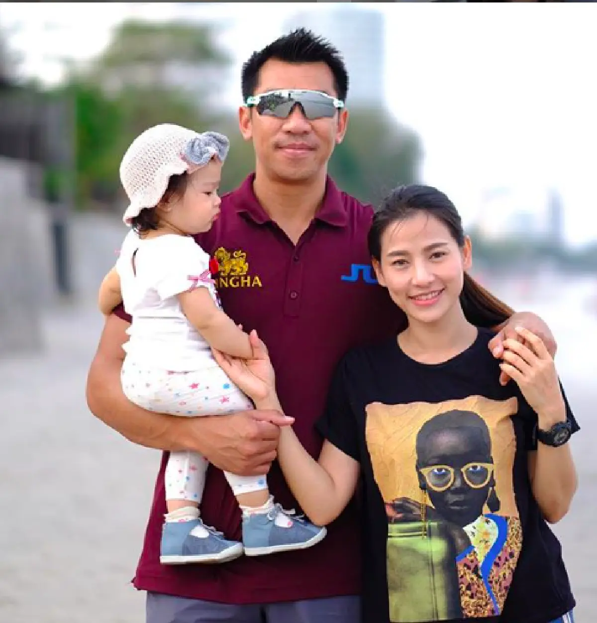 ส่องภาพปัจจุบันของครอบครัว "บอล ภราดร” ชีวิตที่แฮปปี้ สุดแสนอบอุ่น