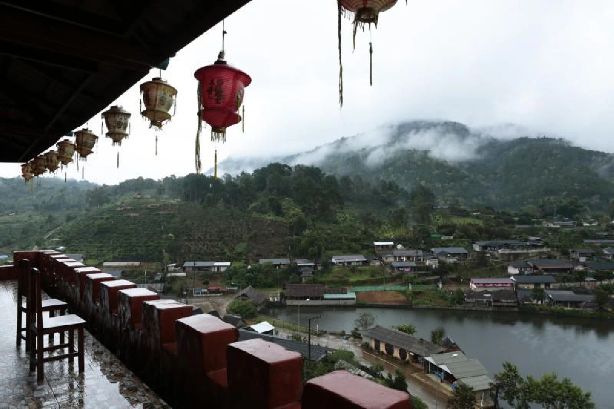 บ้านรักไทย สัมผัสวิถีแห่งจีนยูนนาน