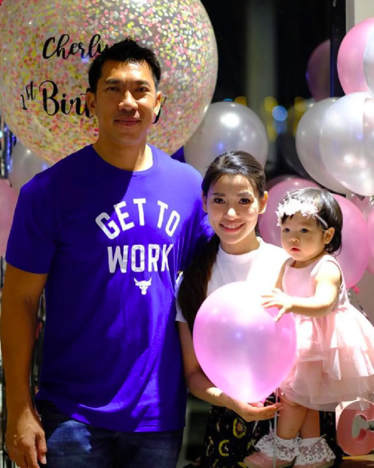 ส่องภาพปัจจุบันของครอบครัว "บอล ภราดร” ชีวิตที่แฮปปี้ สุดแสนอบอุ่น