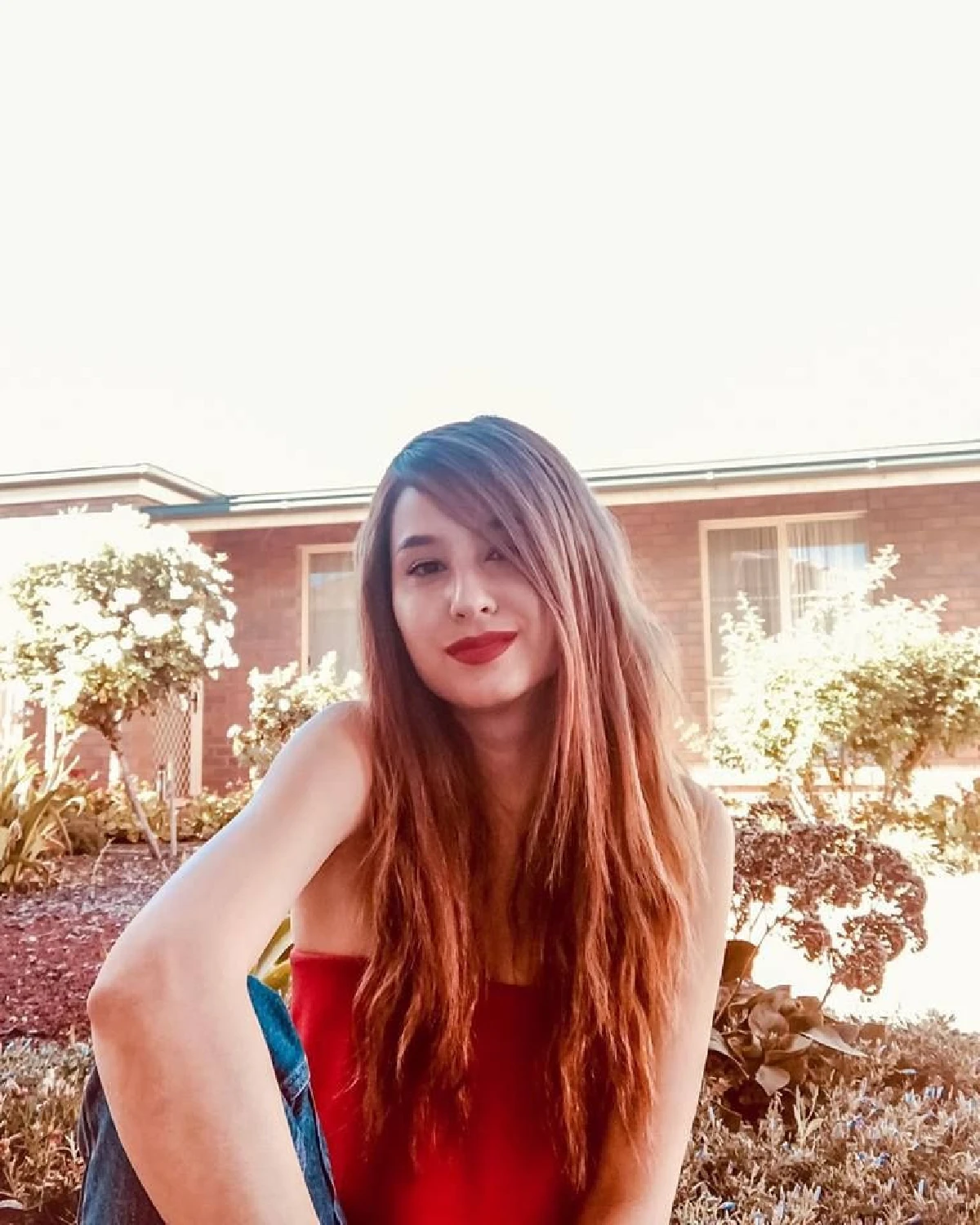 รองพื้นผิดเบอร์!? "ขวัญ อุษามณี” อัดคลิปแต่งหน้าลงโซเชียล โดนแซวมีความหน้าลอย จนต้องปิดคอมเมนต์