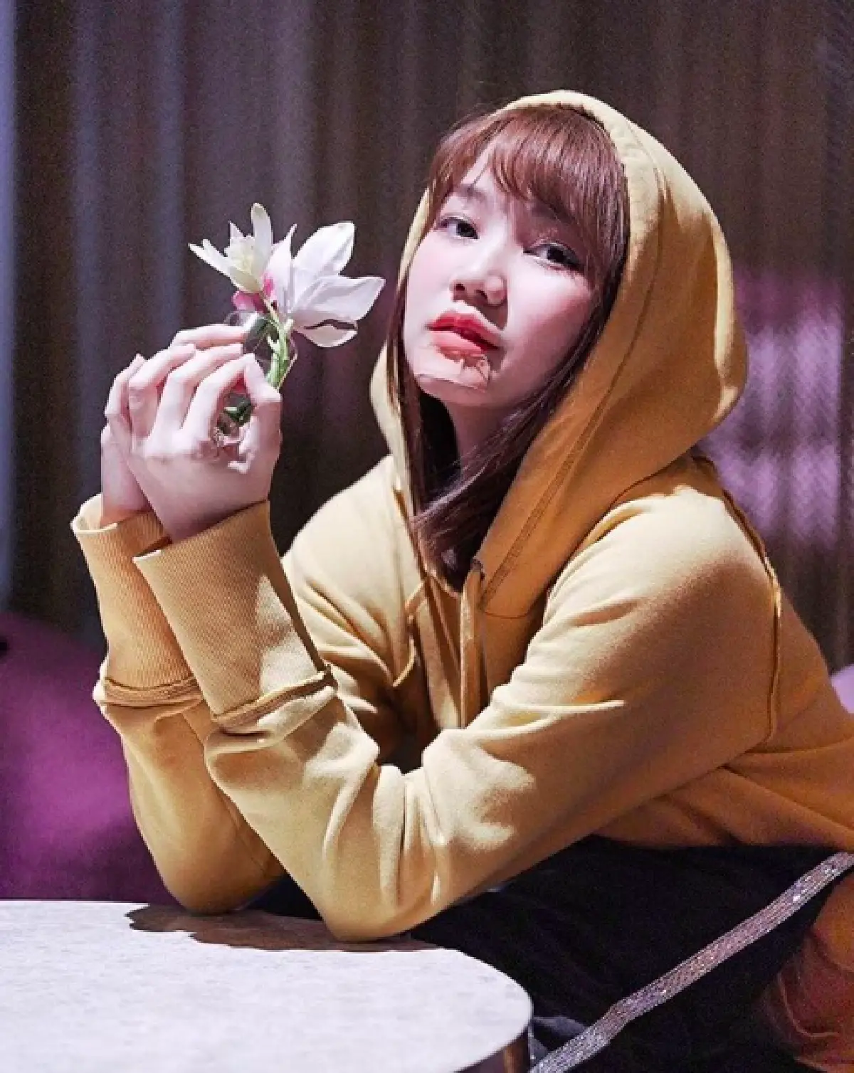 ยอมรับผิดทั้งหมด! "น้ำใส BNK48“ โพสต์ขอโทษ หลังเจอดราม่าสวมเสื้อสัญลักษณ์พรรคนาซี