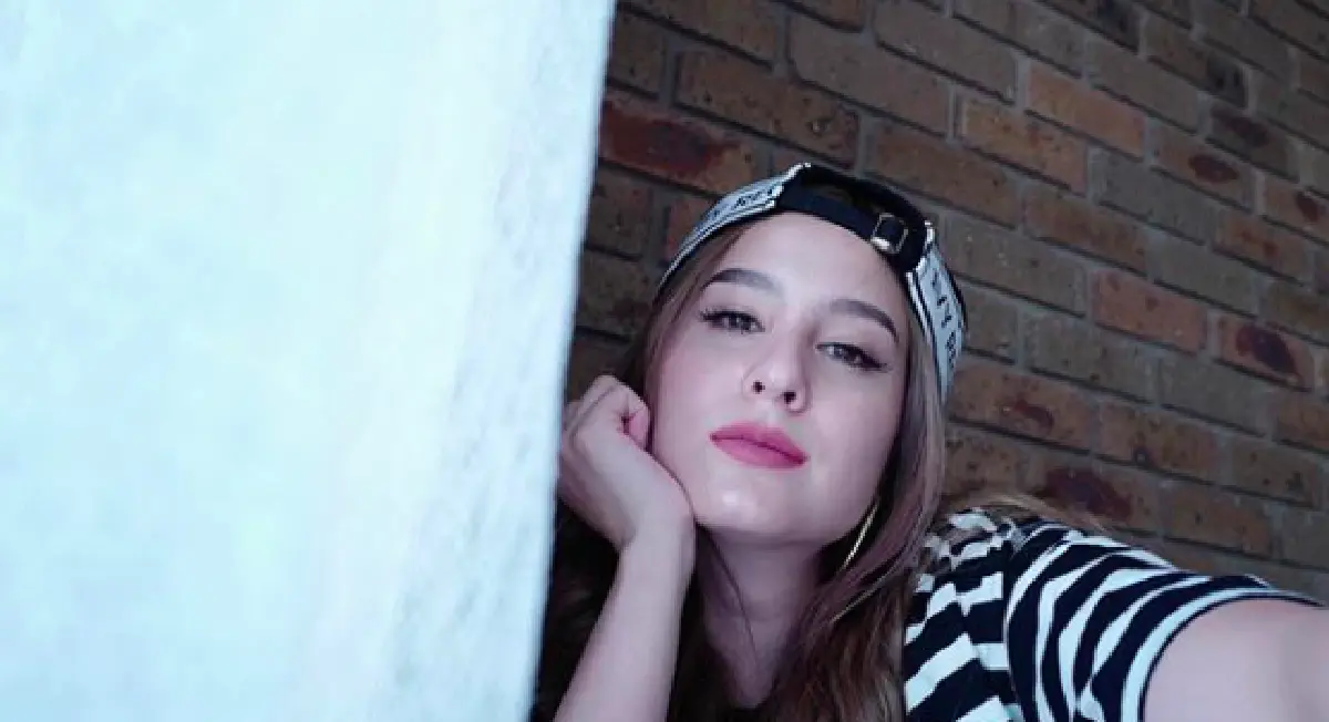 “ขวัญ” ไม่แคร์..ตอบกลับพวกแซวหน้าลอย "ไม่ได้ใช้รองพื้นนะจ๊ะ"