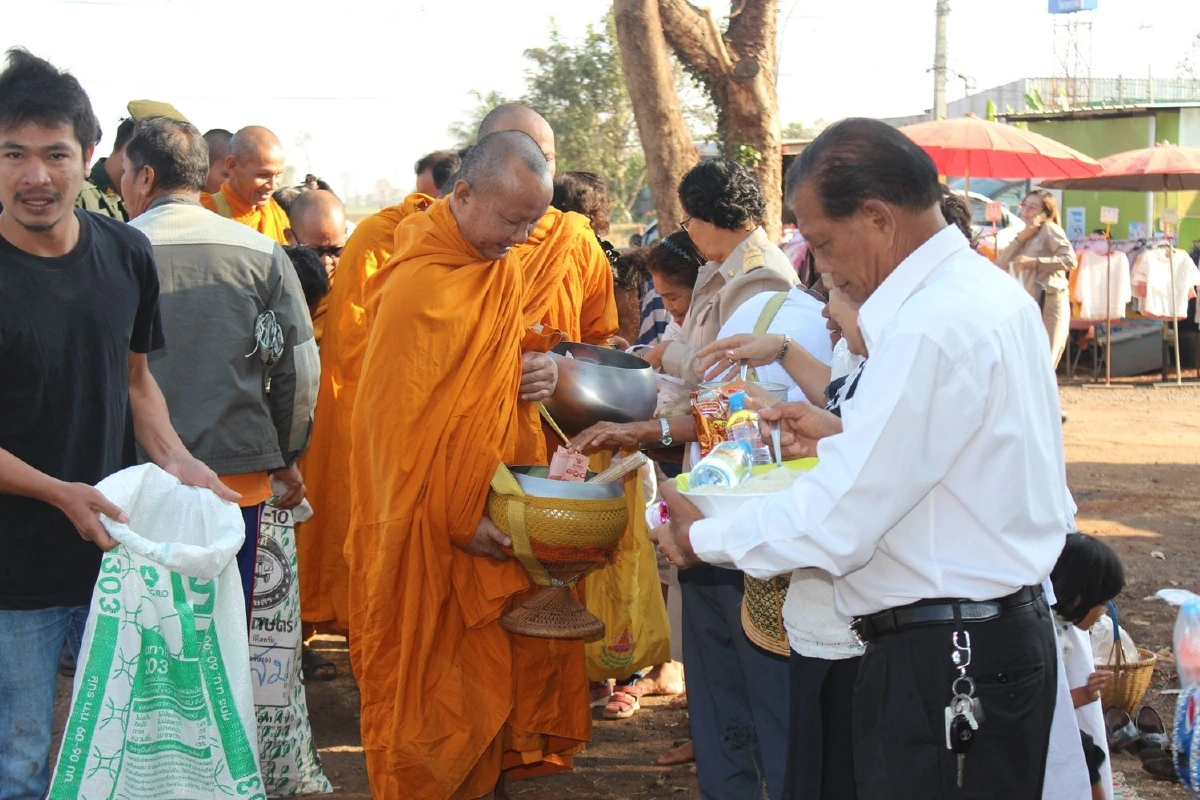 อ.หนองบุญมากจัดพิธีรำลึกถึง"หลวงพ่อคูณ ปริสุทโธ"