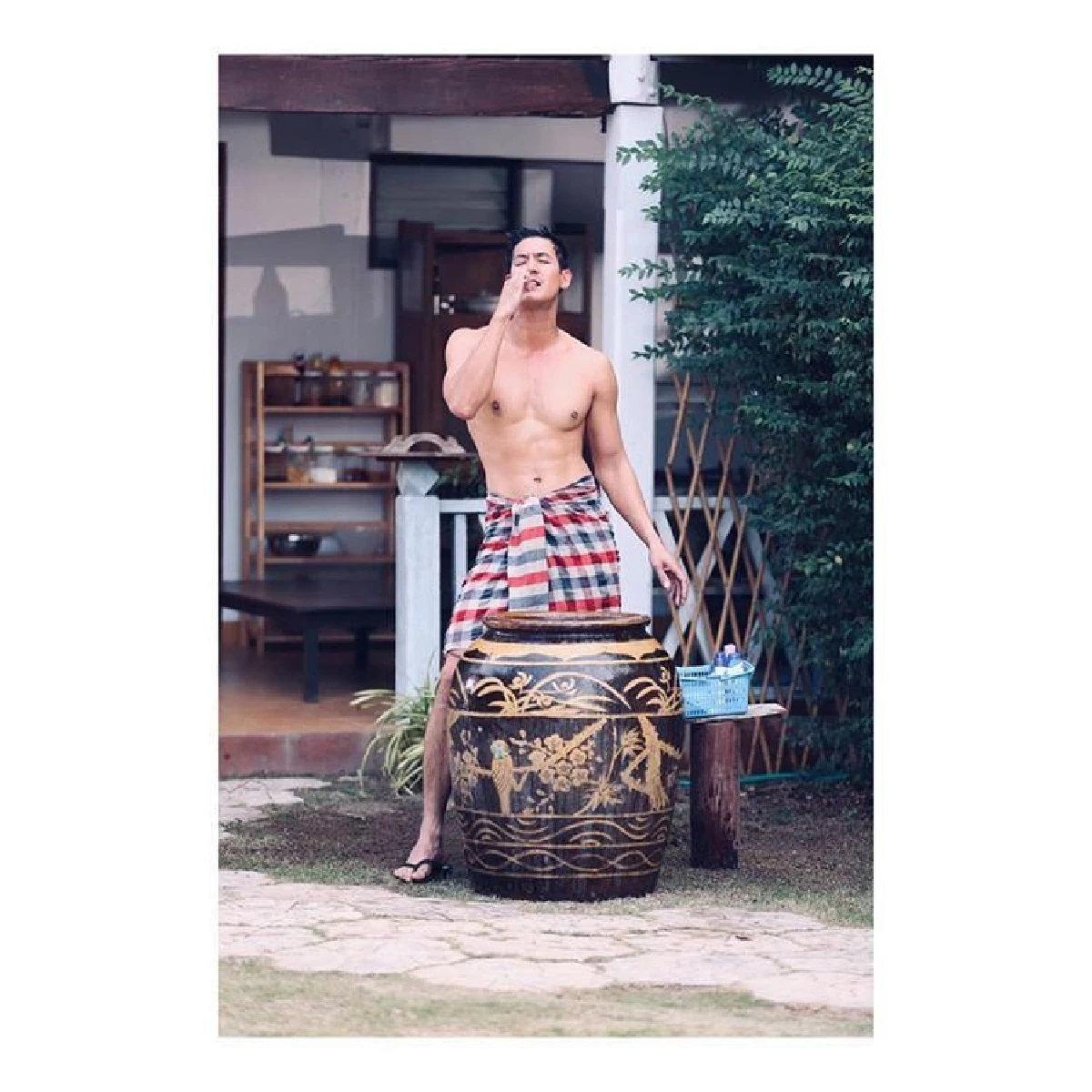 รักจึงหยอกเล่น! เวียร์ ลงภาพถ่ายฝีมือ เบลล่า ประชดว่าภาพสวยคมมาก