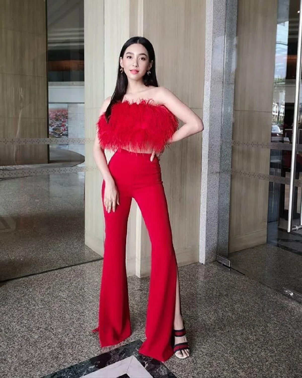 รักจึงหยอกเล่น! เวียร์ ลงภาพถ่ายฝีมือ เบลล่า ประชดว่าภาพสวยคมมาก