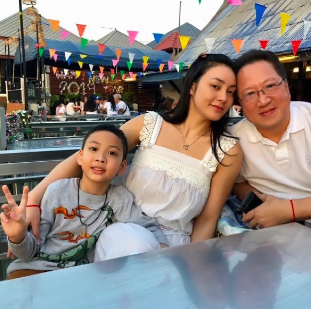 “ตั๊ก บงกช” ทำความสะอาดบ้านครั้งใหญ่ หลังประสบปัญหาฝุ่น PM 2.5 ทำพิษใส่ครอบครัว