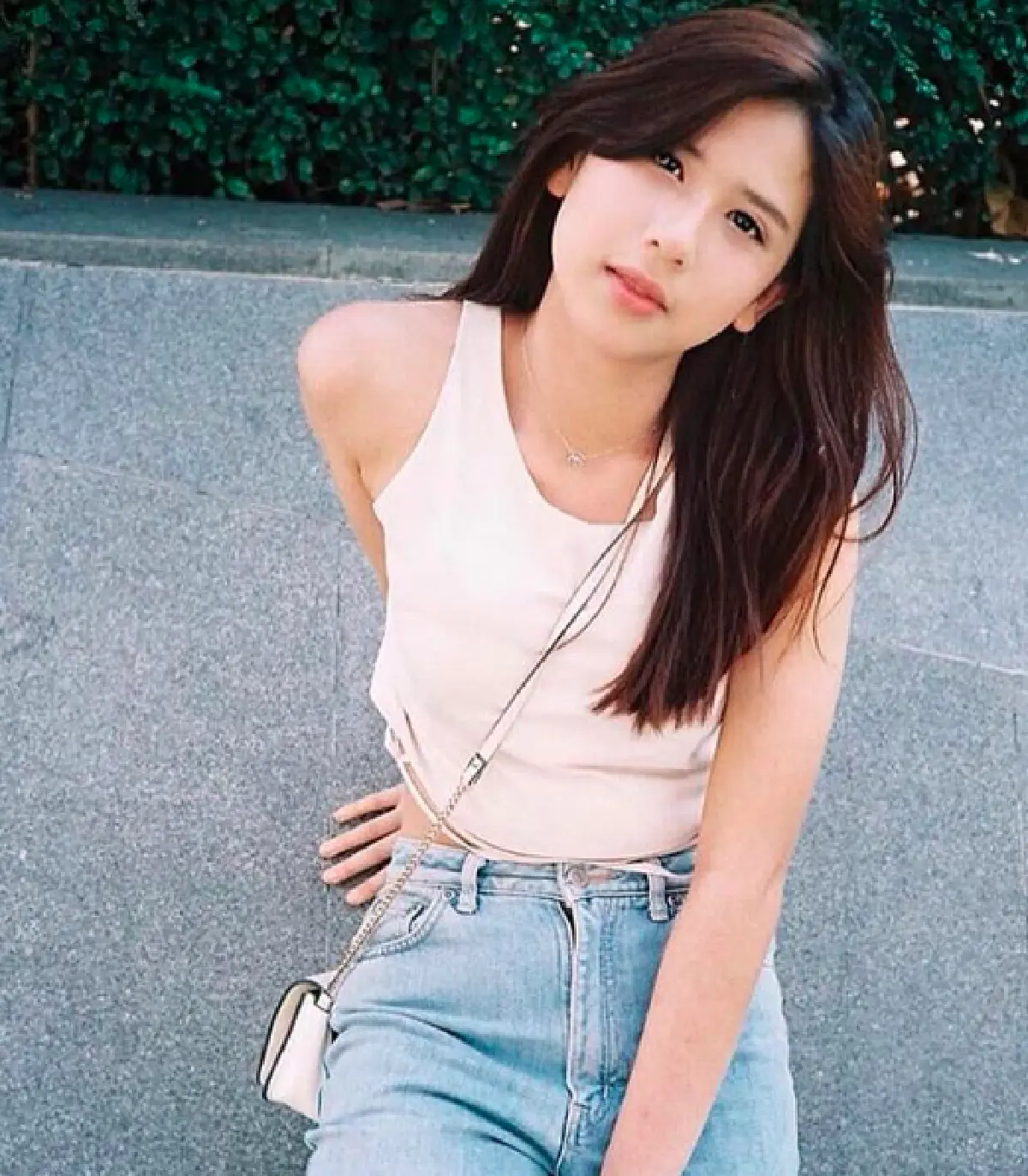 หน้าตาดีทั้งครอบครัว "ป๋อ ณัฐวุฒิ" อวดภาพหลานสาว "น้องทอง" สวยระดับนางเอก