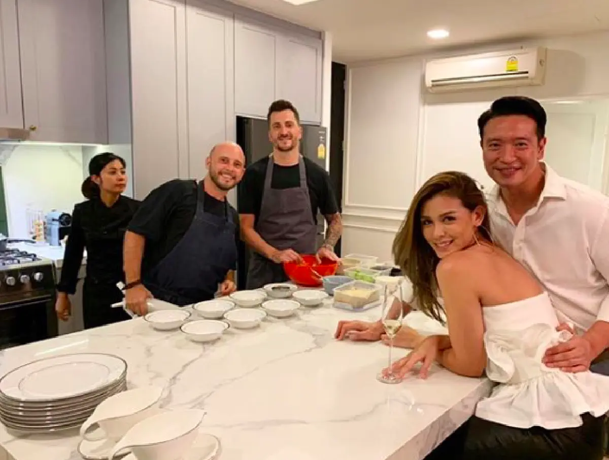 แฮปปี้เวอร์ “วิกกี้” ฉลองวันเกิดอายุครบ 38 ปี ด้านสามี “ชาย” จัดเต็มจ้างเชฟมาทำอาหาร
