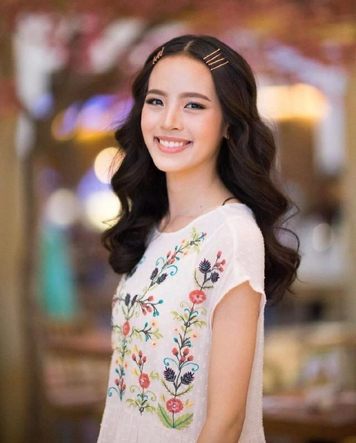 อัพเดทภาพแฟชั่นเทรนด์ติดกิ๊บ..ที่ยังคงฮิตอย่างต่อเนื่องในหมู่คนบันเทิง