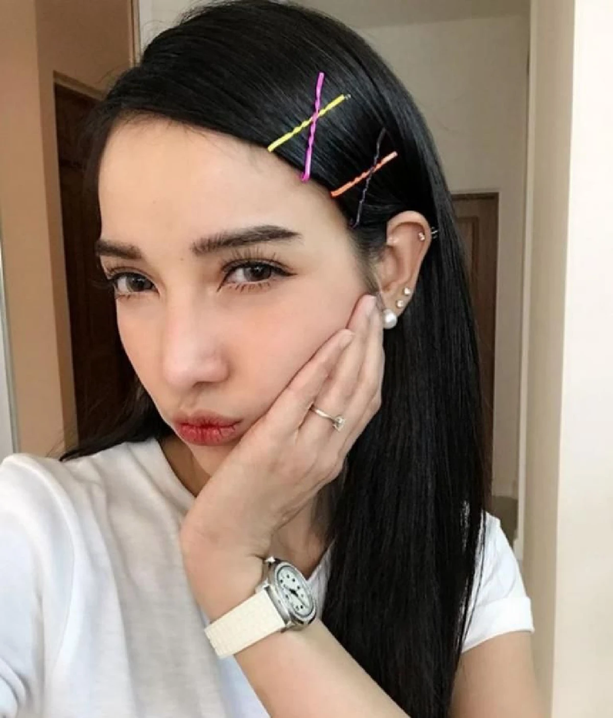 อัพเดทภาพแฟชั่นเทรนด์ติดกิ๊บ..ที่ยังคงฮิตอย่างต่อเนื่องในหมู่คนบันเทิง