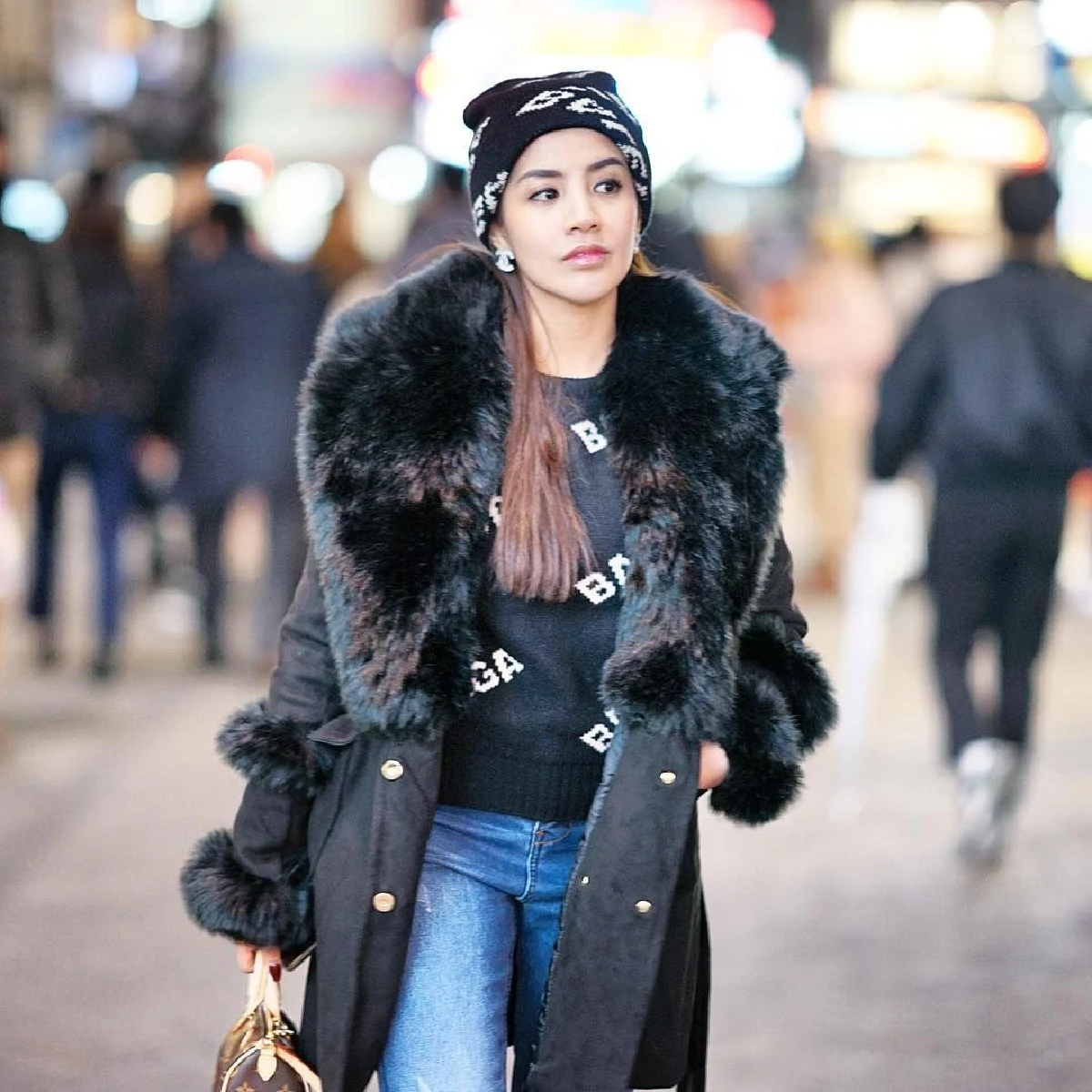 พักเซ็กซี่ไว้ก่อน! ใบเตย อาร์สยาม อวดลุคหวานละมุนเที่ยวญี่ปุ่น