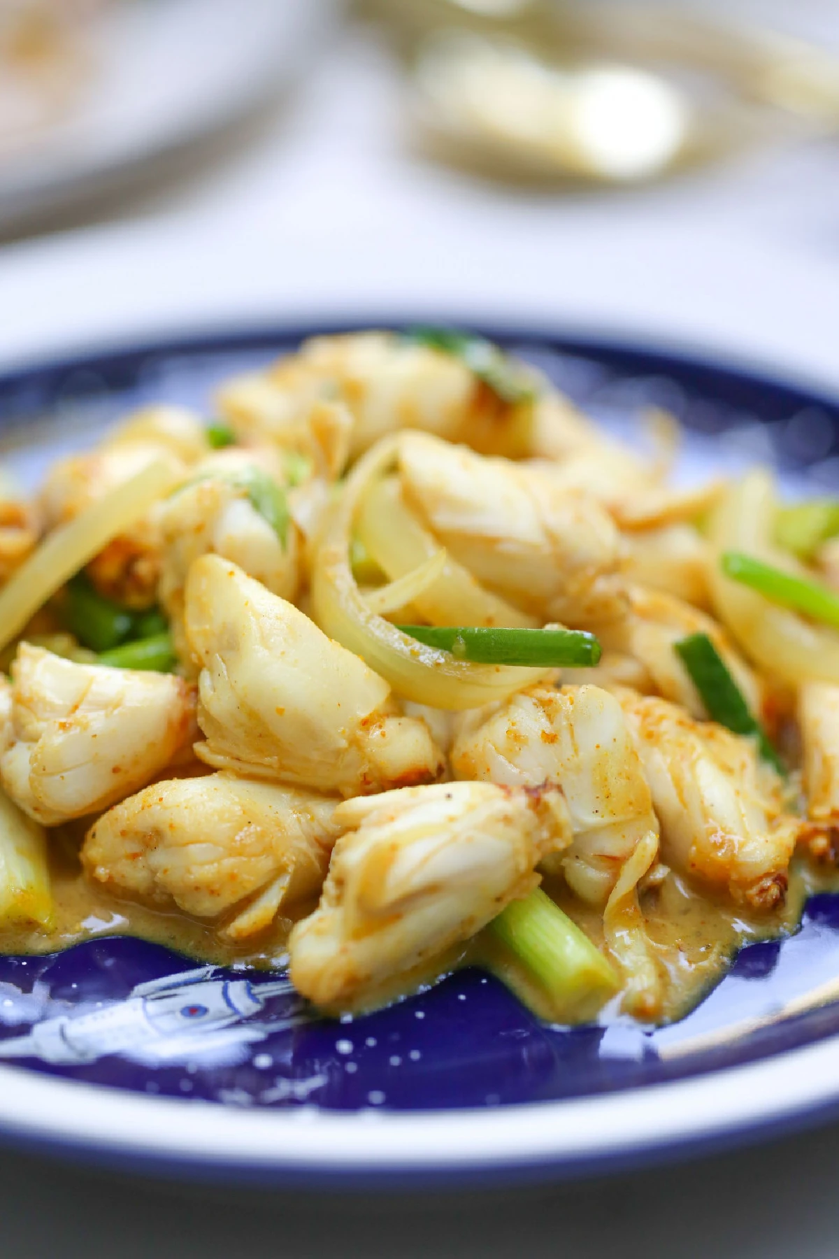 คืบก็ทะเล ศอกก็ทะเล เนื้อปูผัดผงกะหรี่