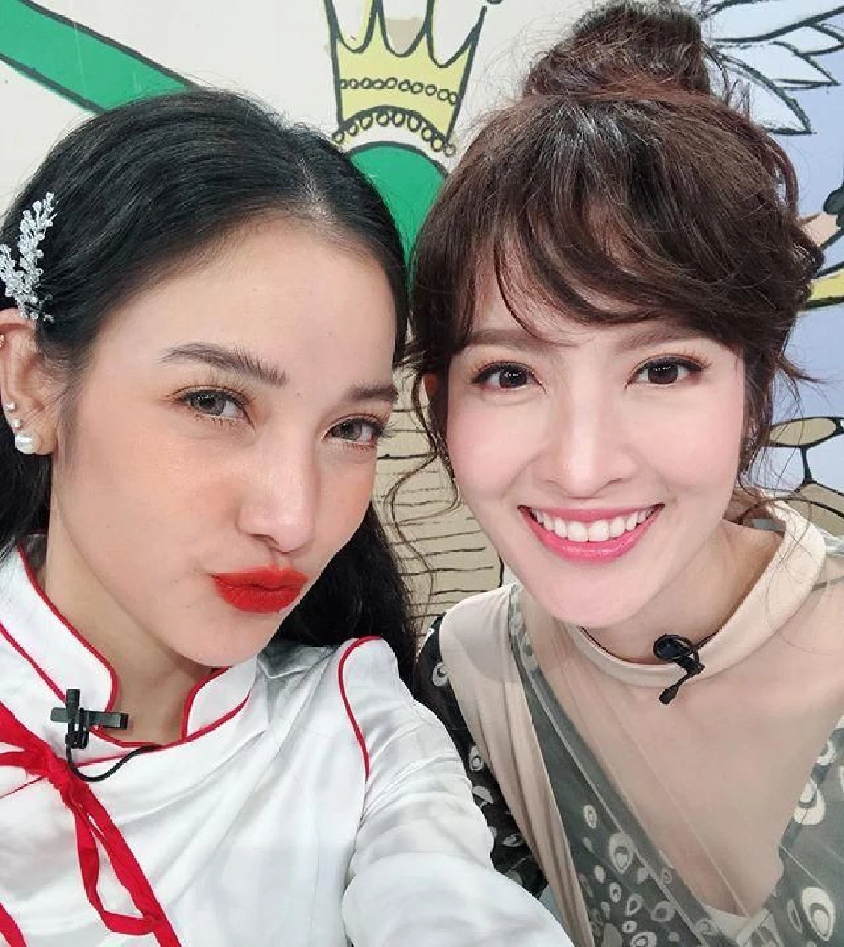 "แอฟ ทักษอร" กับลุคใหม่ผมหน้าม้า มาสายแบ๊วสไตล์เกาหลี