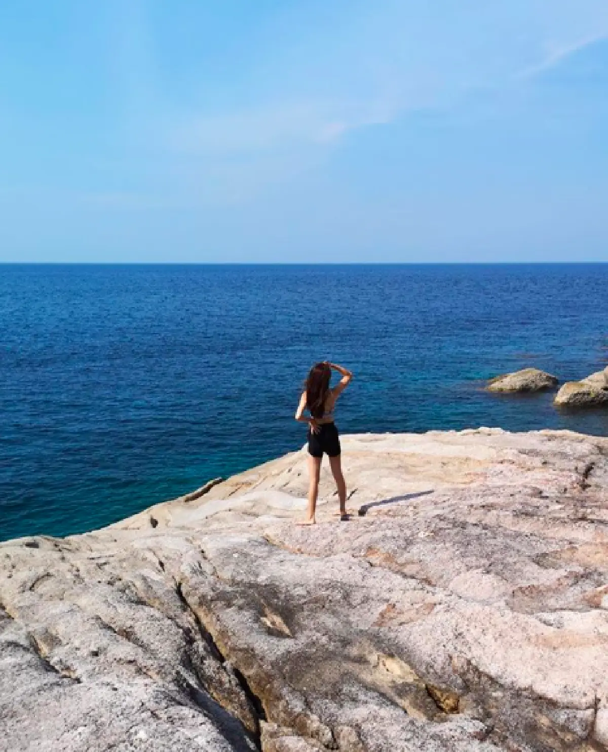 "แต้ว ณฐพร” จัดทริปเติมพลังหลังทำงานหนัก พร้อมโชว์สกิลดำน้ำแบบสน็อกเกิ้ล