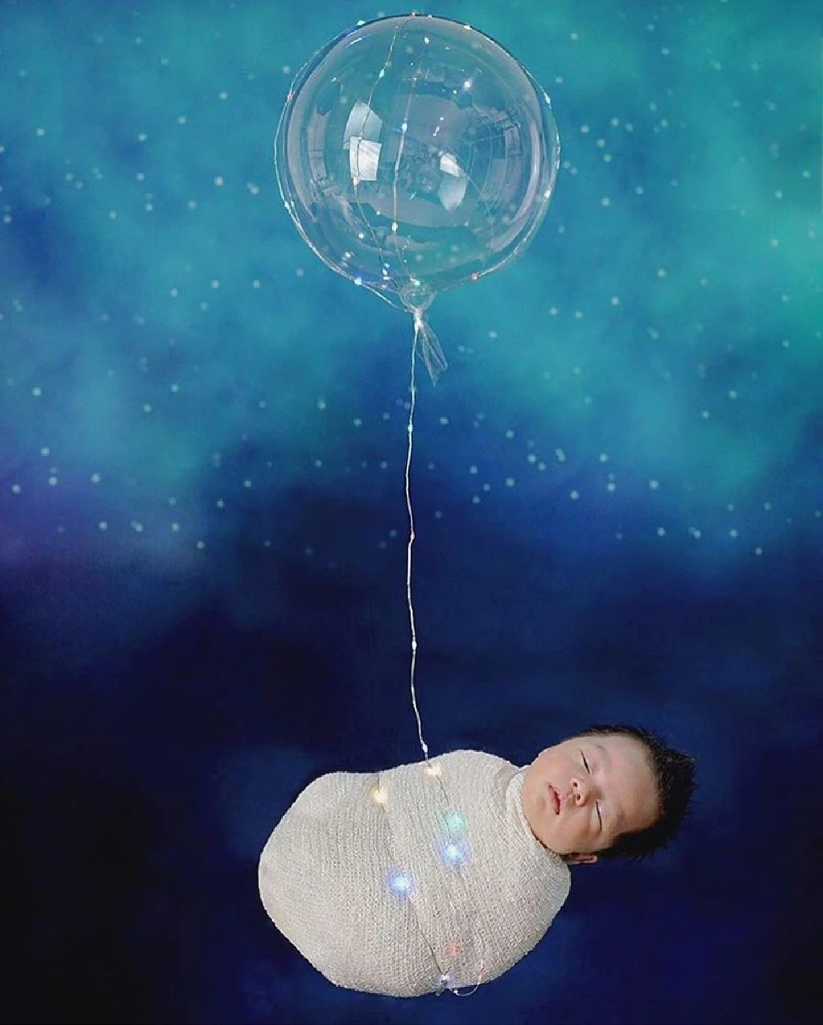 พ่อเชน-แม่เจมส์ พา น้องสเปซ ถ่ายแบบครั้งแรกในธีมอวกาศตามชื่อ