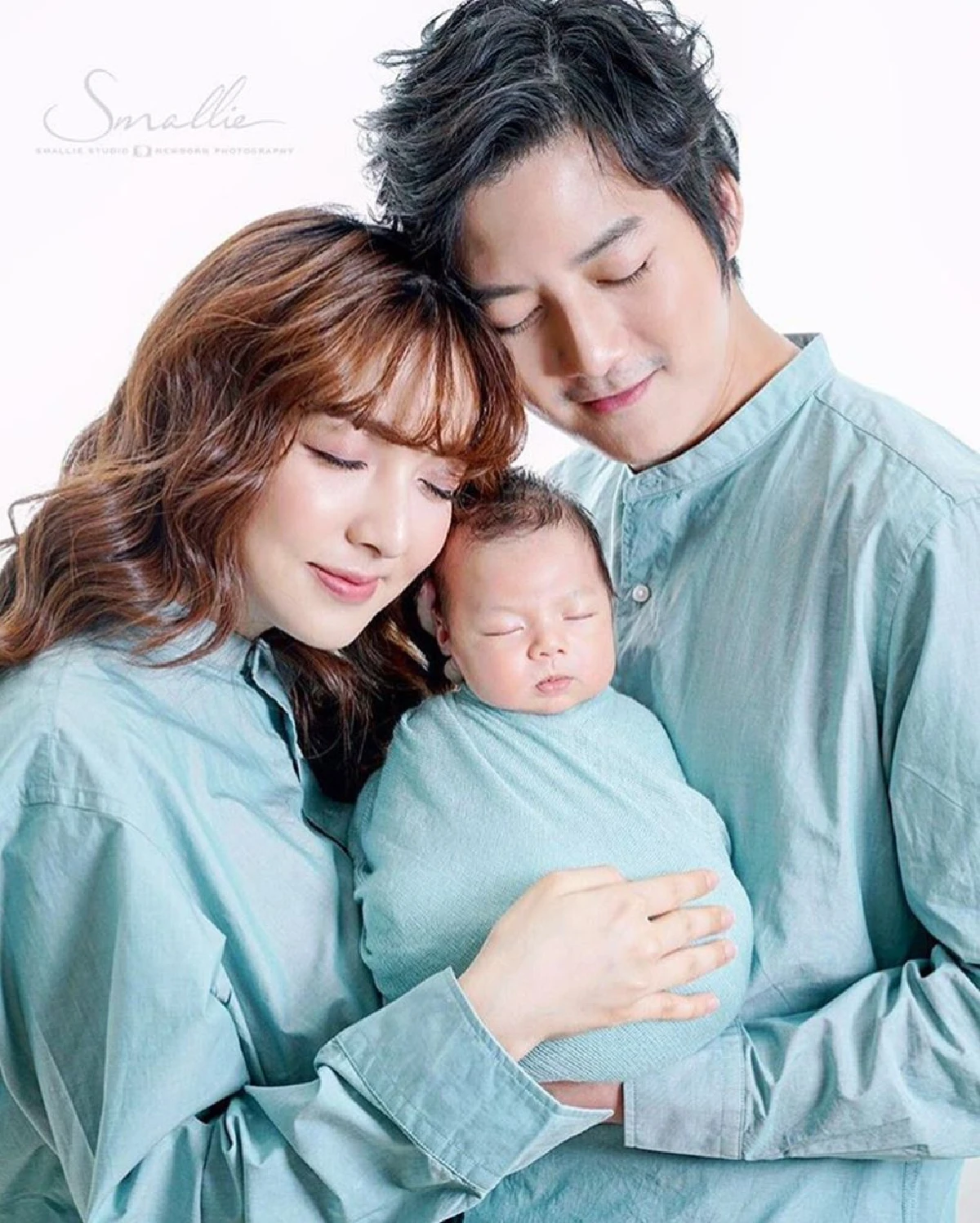 พ่อเชน-แม่เจมส์ พา น้องสเปซ ถ่ายแบบครั้งแรกในธีมอวกาศตามชื่อ